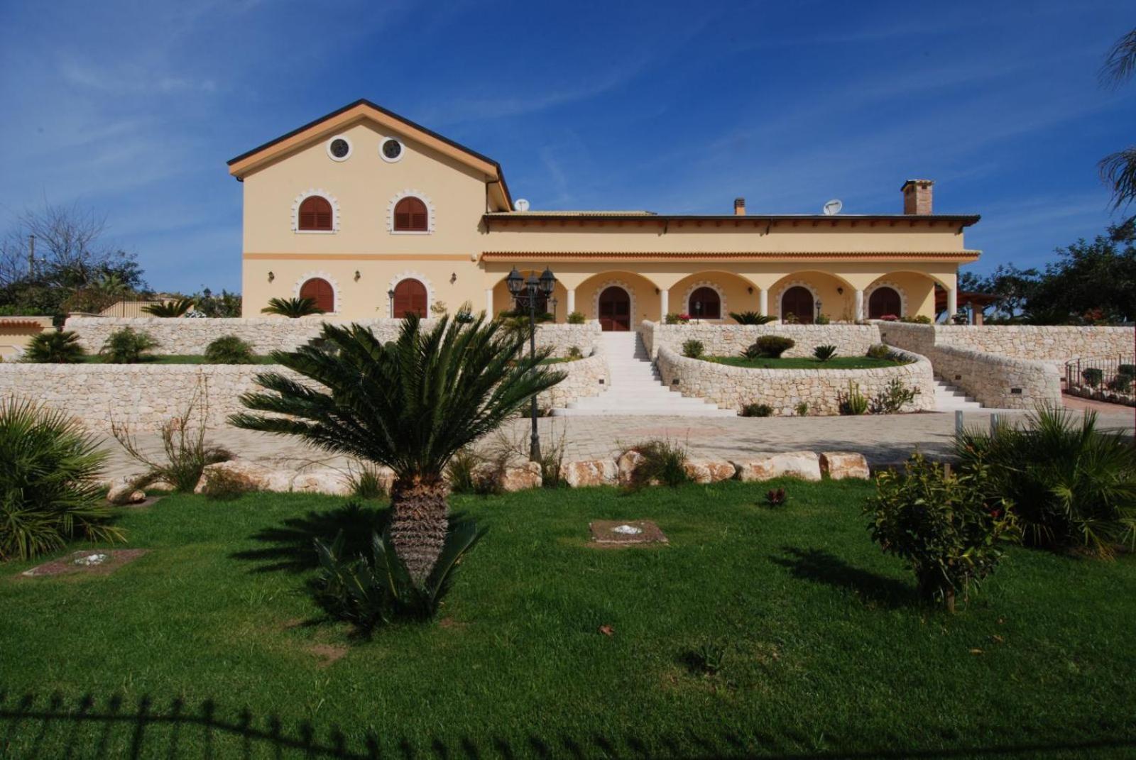 Villa Giulia - Sicilian Luxury Garden Punta Secca Eksteriør billede